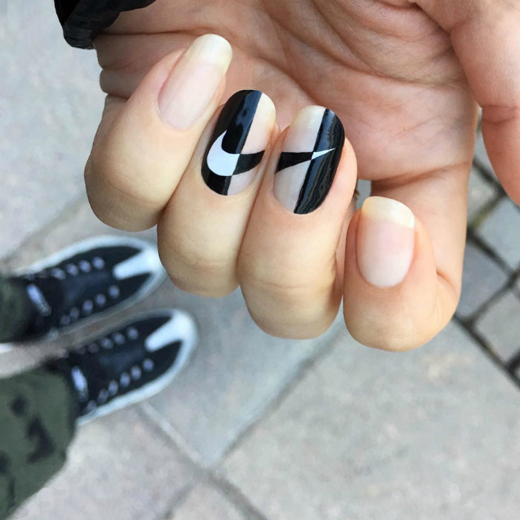 nailart_spring18_08.jpg