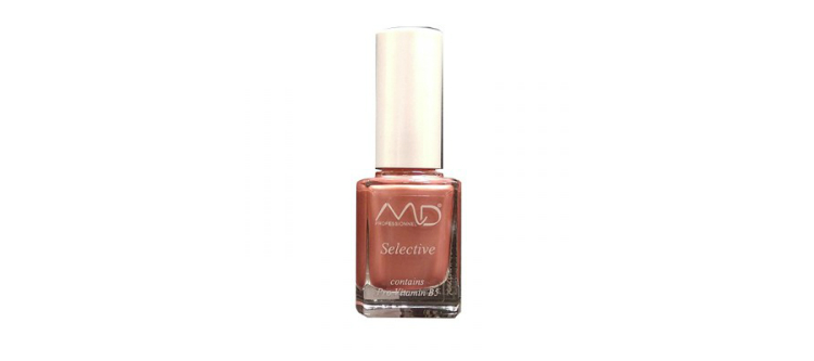 3nailpolishes_02.jpg