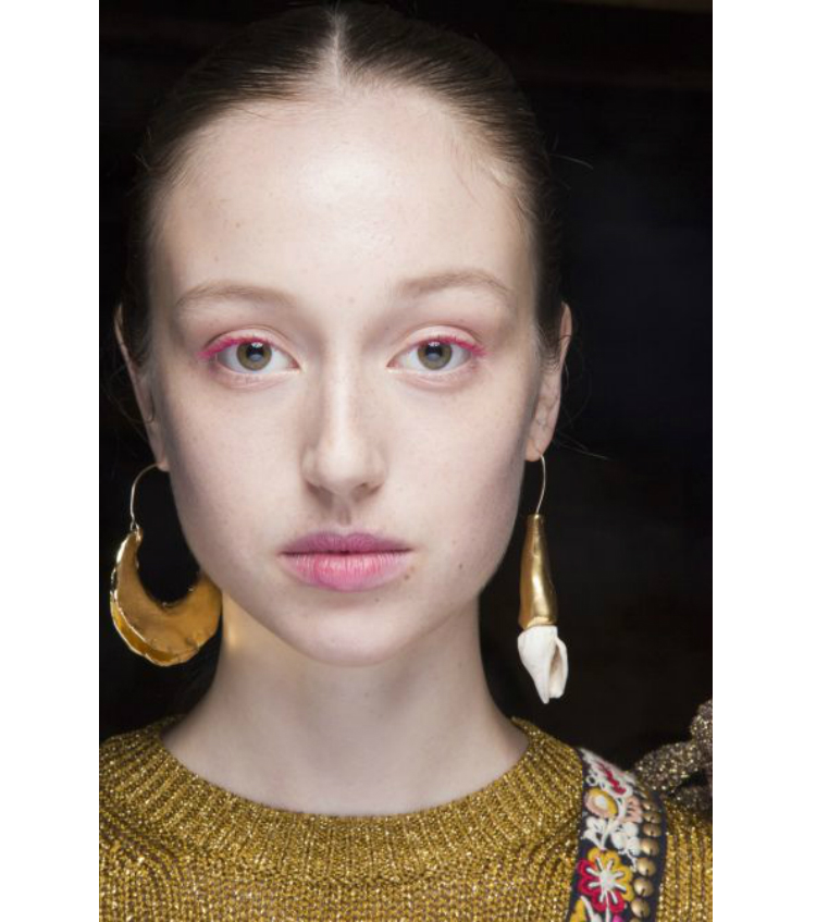 5waystoweartowearcoloredmascara_04.jpg