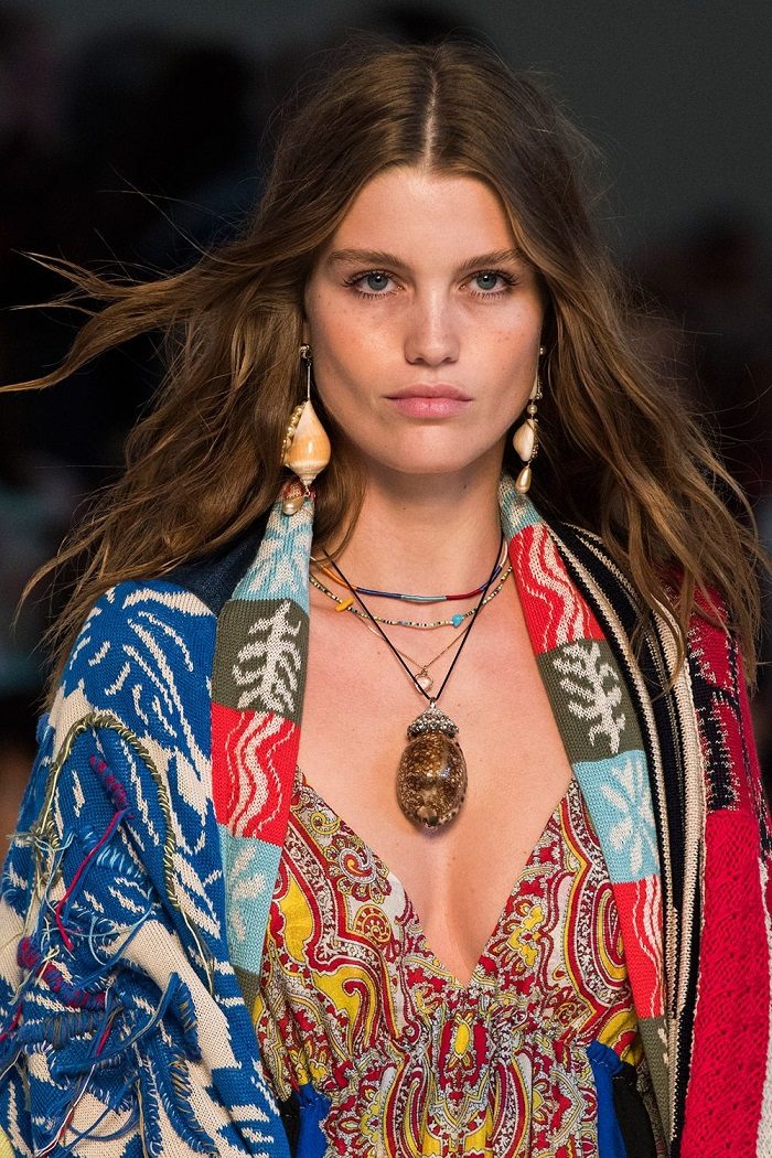 7spring19trendshairwecanwearnow_06.jpg