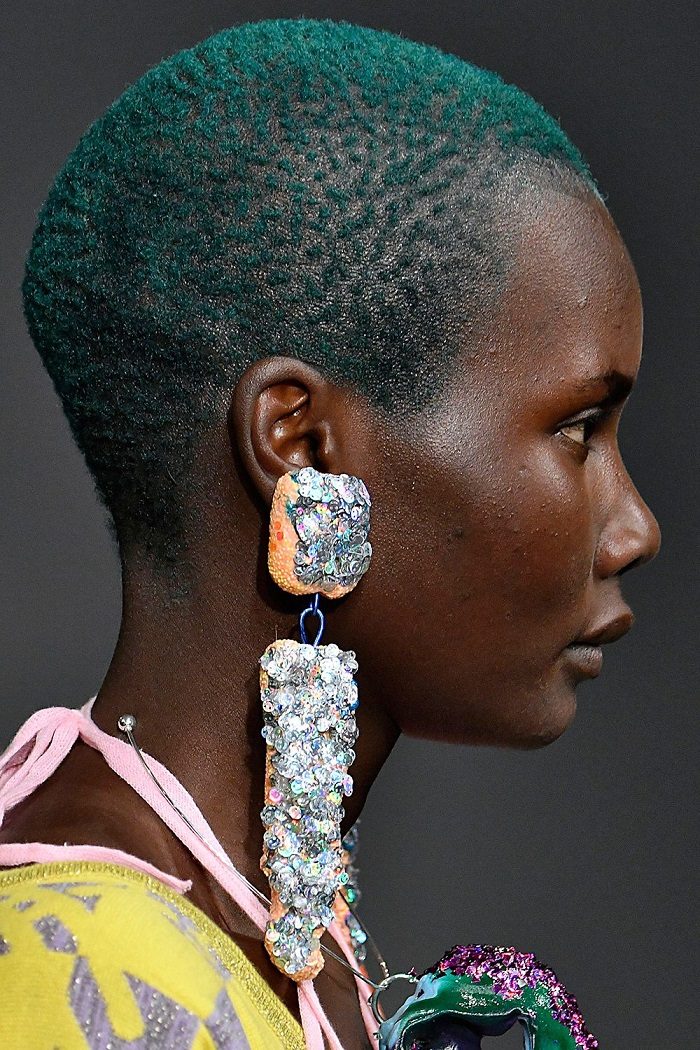 7spring19trendshairwecanwearnow_07.jpg