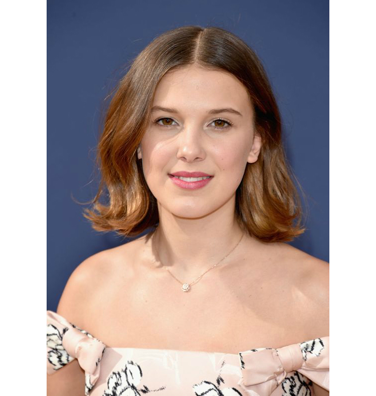 2018emmysbeauty_06.jpg