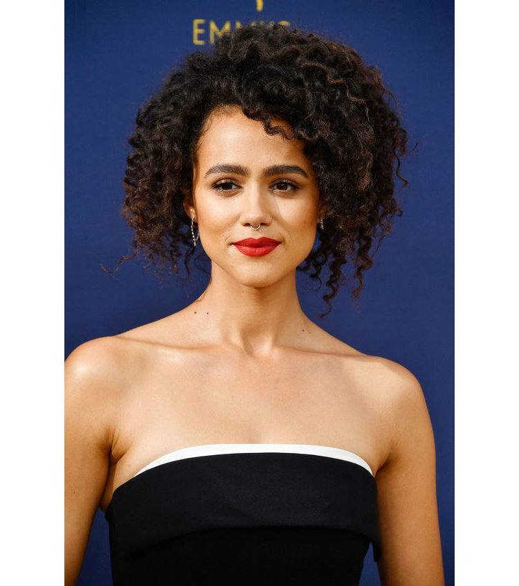 2018emmysbeauty_07.jpg
