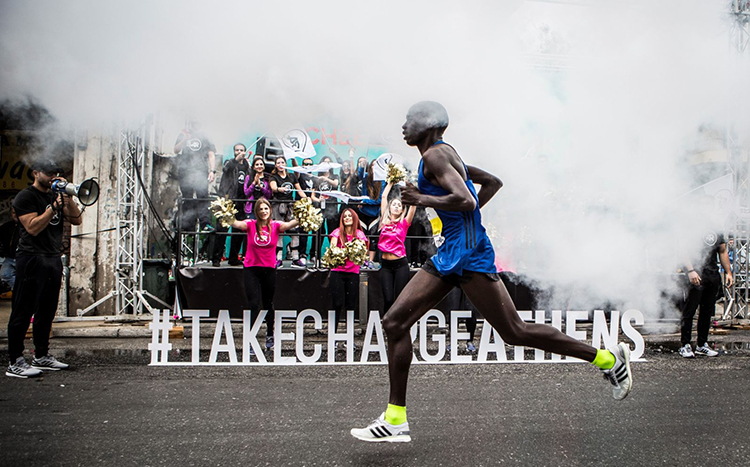 adidaaasrunners_keimeno.jpg