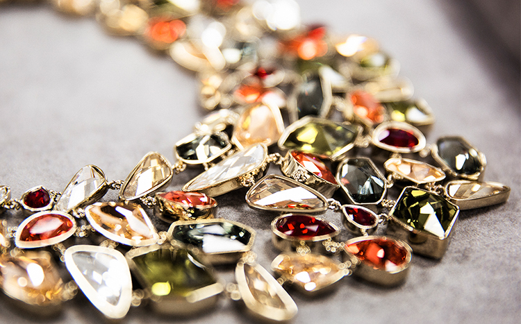 swarovski_keimeno2.jpg