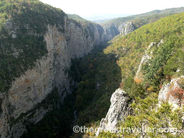 vikos1.jpg