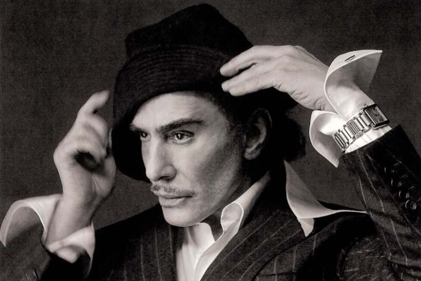 Ο John Galliano ενώνει δυνάμεις με τα Zara