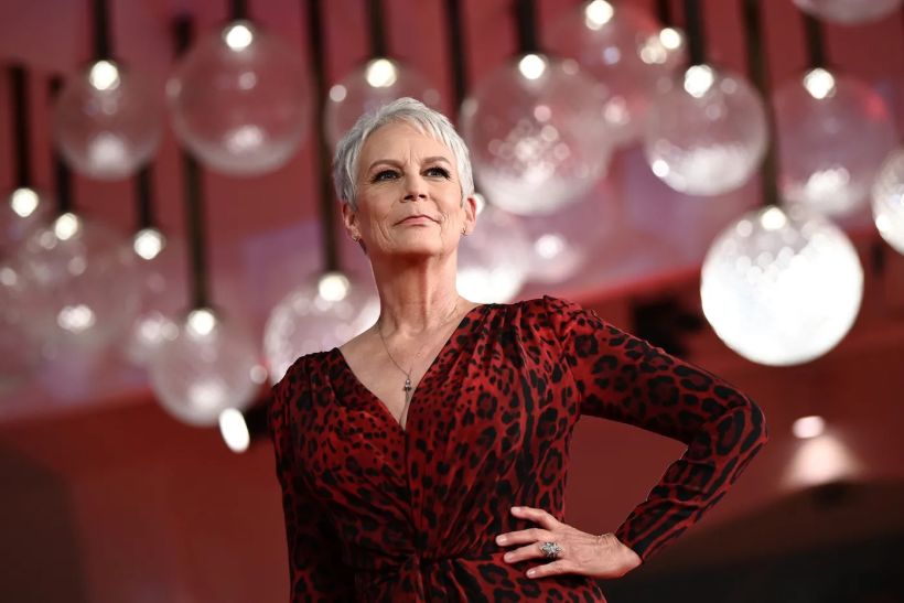 Jamie Lee Curtis: ομορφιά είναι να αποδέχεσαι με χάρη τον εαυτό σου