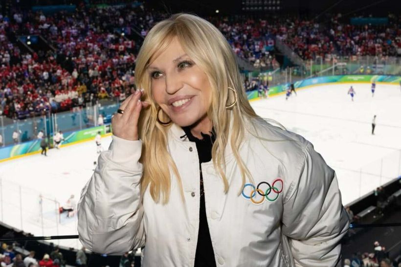 Donatella Versace: «Πέθανε και ξαναγεννήσου, πέθανε και ξαναγεννήσου. Είναι η ιστορία της ζωής μου».