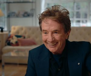 Ο Martin Short παραδίδει μαθήματα ζωής (και θανάτου) σε ένα πολύ προσωπικό ντοκιμαντέρ