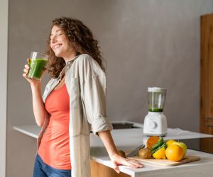 Δέκα detox συμβουλές για να χάσουμε μέχρι και 5 κιλά μετά τις πασχαλινές διακοπές