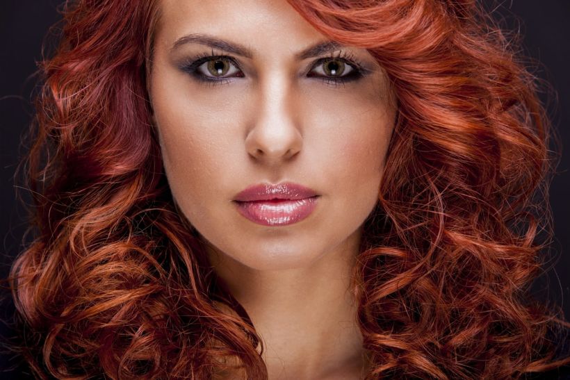 Αυτά είναι τα πιο δημοφιλή Hair Color Trends για τον χειμώνα του 2025 και δεν ξέρω ποιο να διαλέξω ή ποιο μου ταιριάζει καλύτερα