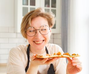 French Bread Pizza – μια εύκολη συνταγή που θα σας ταξιδέψει σε γαλλικό μπιστρό