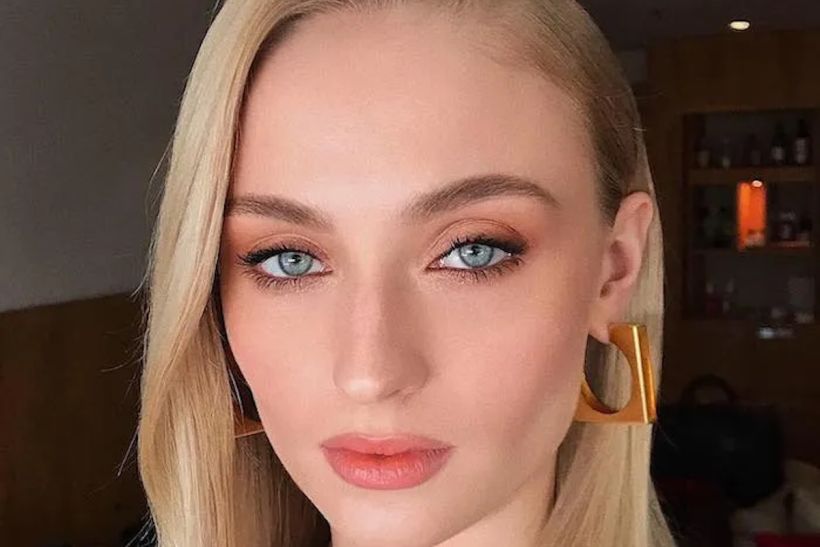 Σε αυτό το make up trend θα υποκύψω στις γιορτές