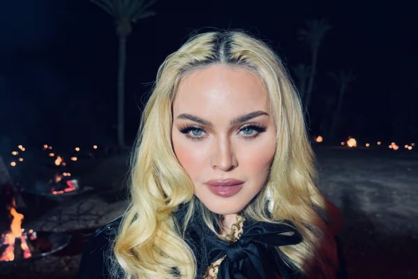 Η Madonna μπαίνει μπροστά: Η ηχηρή παρέμβαση για τα παιδιά μεταναστών που μας συγκλονίζει