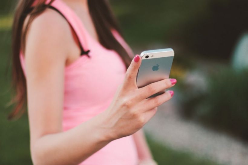 Dating: Τι να κάνεις όταν του έχεις στείλει μήνυμα κι εκείνος δεν σου απαντά;