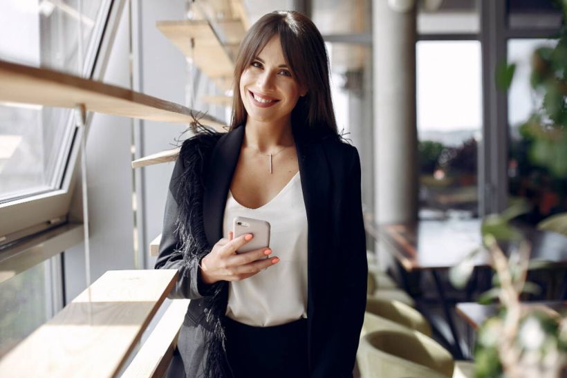 Business casual outfits: Πώς κατάφερα να πηγαίνω με όρεξη (και χωρίς στυλιστικό άγχος) στη δουλειά ακόμα και τη Δευτέρα