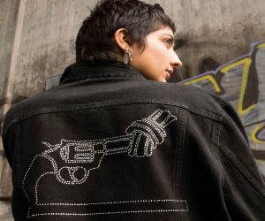 Ας κάνουμε την ειρήνη fashion statement με αφορμή την Παγκόσμια Ημέρα Μη Βίας
