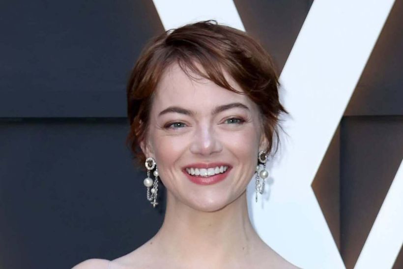 Bixie haircut: Eπιστρέφει δυναμικά aαπό τα 90s και κυριαρχεί αυτή την άνοιξη