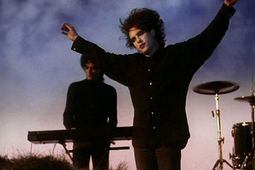 Robert Smith: «Δεν σκέφτομαι πια τον θάνατο με ρομαντικό τρόπο»