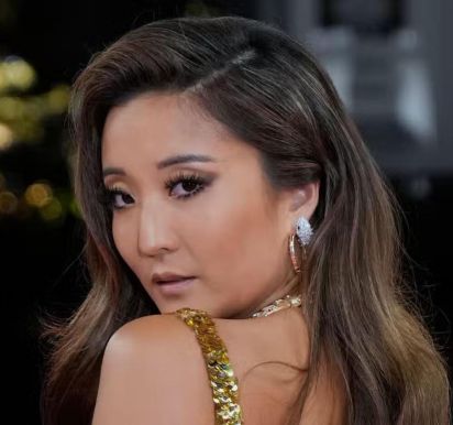 «Με την επιτυχία έρχεται και η πίεση»: Η Ashley Park μιλάει σε πρώτο πρόσωπο