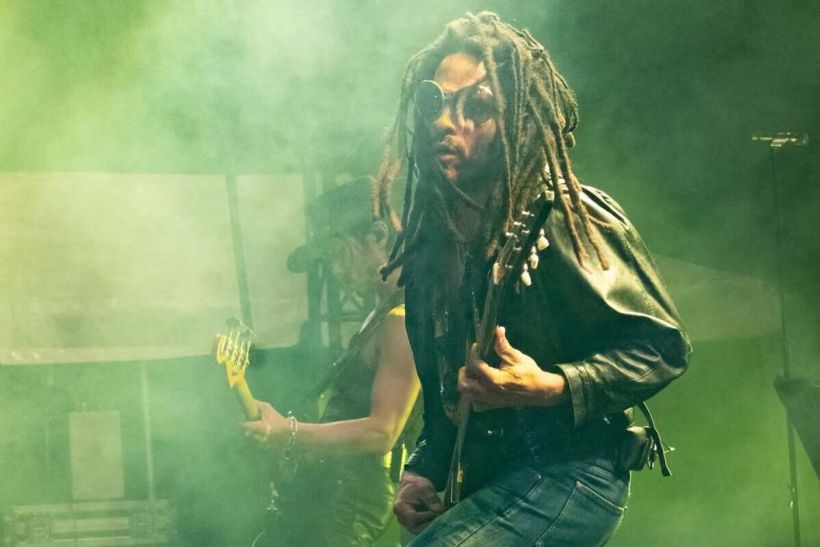 Lenny Kravitz: «Η μουσική είναι η ζωή μου, είναι μια αντανάκλαση αυτού που περνάω»