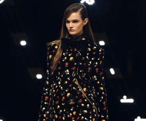 Khaite FW26: Το "Cool Girl" της Νέας Υόρκης επιστρέφει